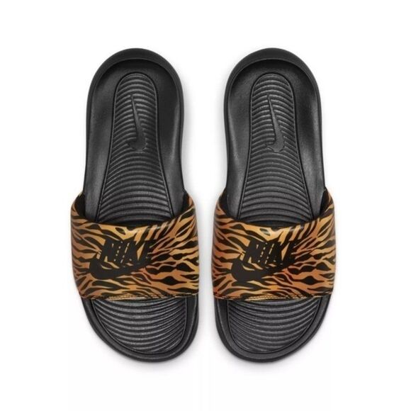 New! NIKE Women's Victori One Animal Print Slide Sandals Shoes Open-Toe - Picture 2 of 9